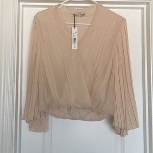 NWT Alice + Olivia XS Blouse